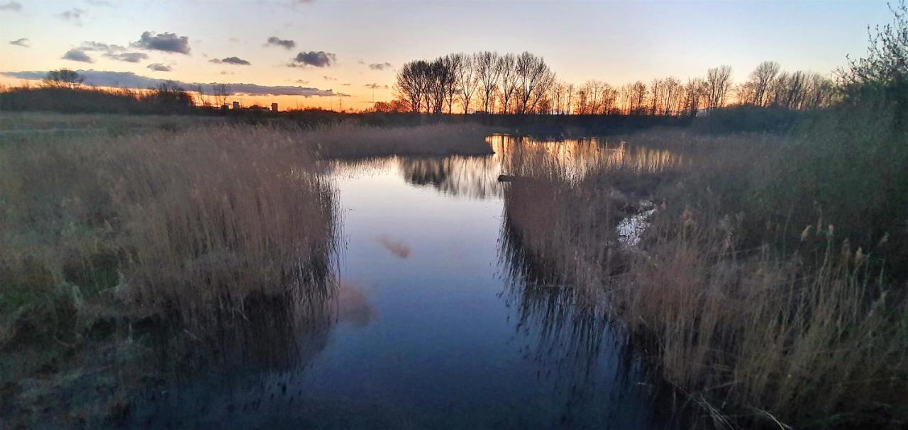 Inntermezzo Almere Kültér fotó